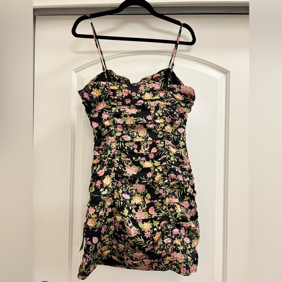 NWT NSR Floral Cutout Ruched Mini Dress - Picture 5 of 9